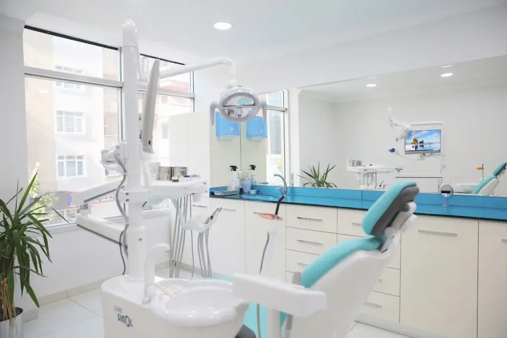 Uğur bayram Diş Kliniği Ataşehir Ferhatpaşa — Diş Hekimleri, Ataşehir · fotoğraf 2