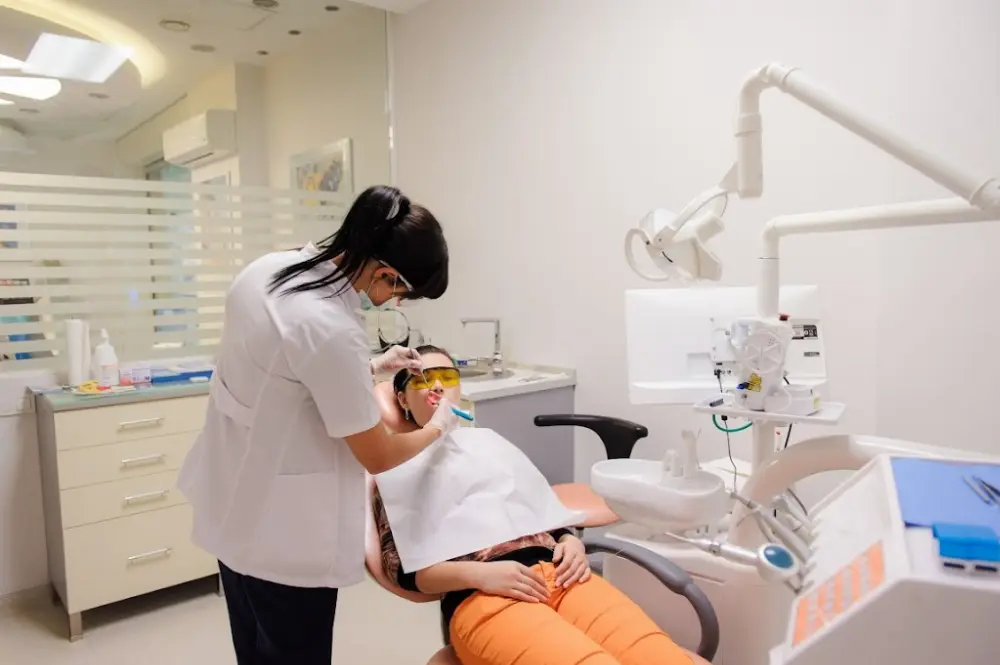 Özel Ataşehir Diş Kliniği - Dent Ataşehir Ağız ve Diş Sağlığı Polikliniği — Diş Hekimleri, Ataşehir · fotoğraf 2