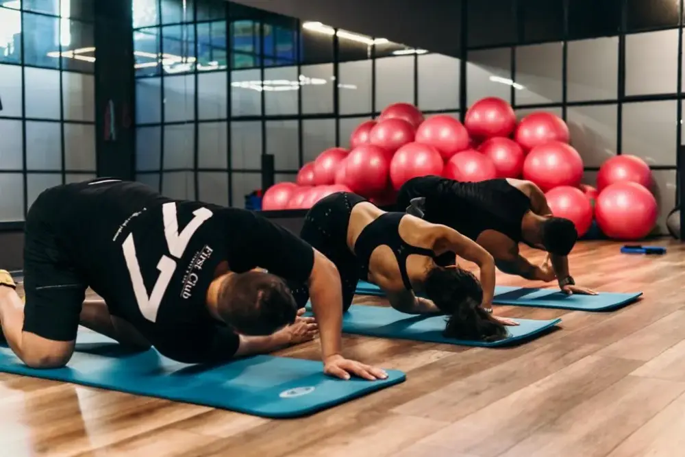 Royal Blue gold gym Yalova — Yüzme Havuzları, Merkez · fotoğraf 5