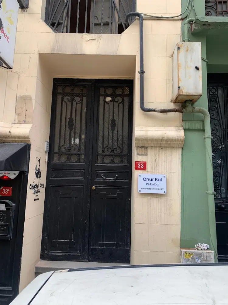 Psikolog Onur Bal — Psikologlar, Beyoğlu · fotoğraf 4