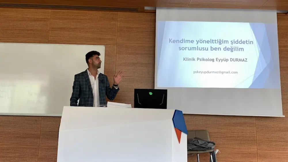 Uzman Klinik Psikolog Eyüp Durmaz Şişli Aile Terapi Nişantaşı Psikolog Nişantaşı Psikolog Önerisi Şişli Psikolog — Psikologlar, Şişli · fotoğraf 4