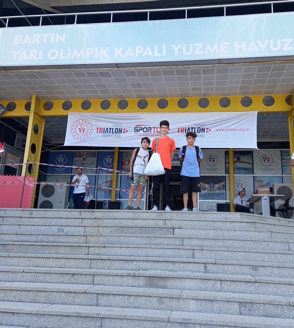 GSB Bartın Kapalı Yüzme Havuzu