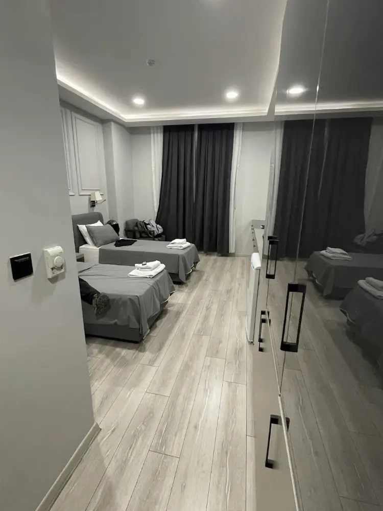 Şırnak Öğretmenevi (Yeni) — Yüzme Havuzları, Merkez · fotoğraf 5