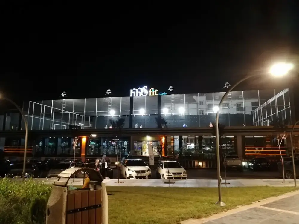 Hhis Fit Club — Yüzme Havuzları, Merkez · fotoğraf 5