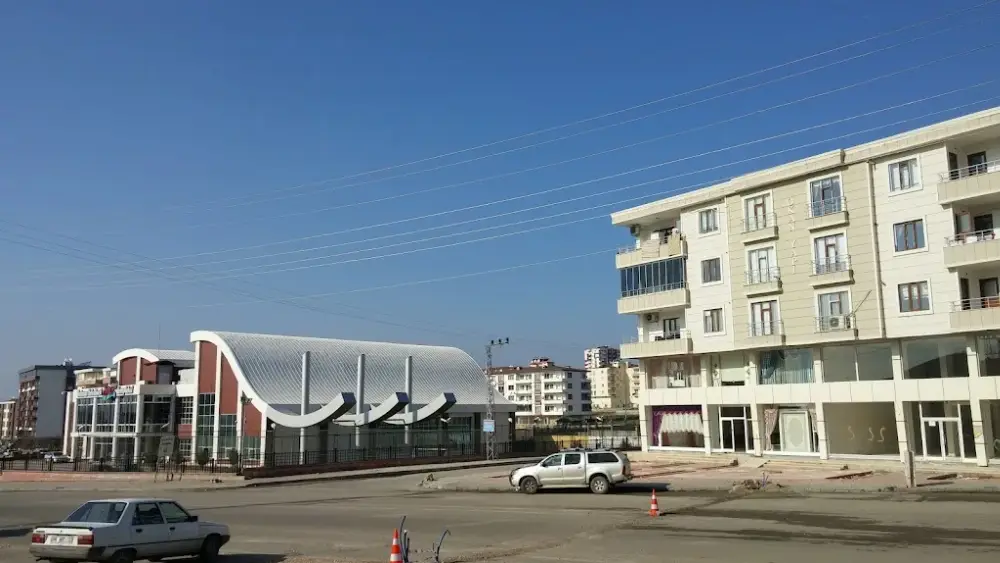 Batman Belediyesi Spor Kompleksi — Yüzme Havuzları, Merkez · fotoğraf 5