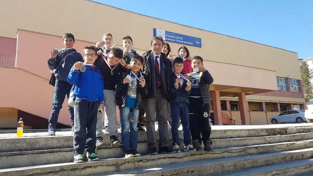 Uzm. Kl. Psk. Cansu Yılmaz, Psikoloji — Psikologlar, Güngören · fotoğraf 1