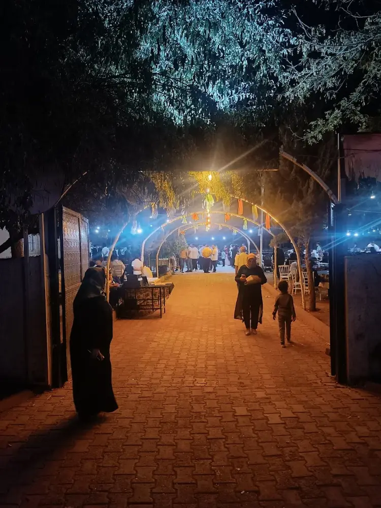 YaşamPark Düğün Salonu ve Yüzme Havuzu — Yüzme Havuzları, Merkez · fotoğraf 5