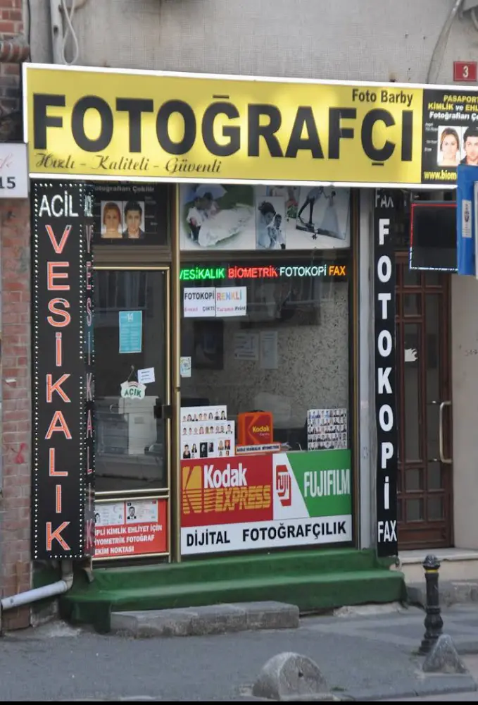 Foto Barby Profesyonel Fotoğrafçılık — Fotoğraf Stüdyoları, Kadıköy · fotoğraf 2