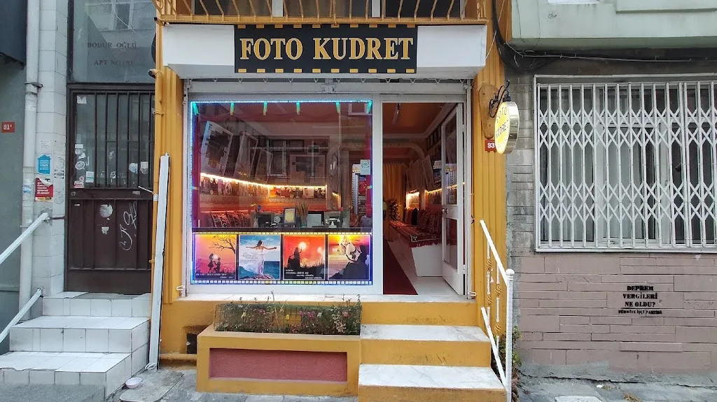 Foto Kudret — Fotoğraf Stüdyoları, Kadıköy · fotoğraf 1