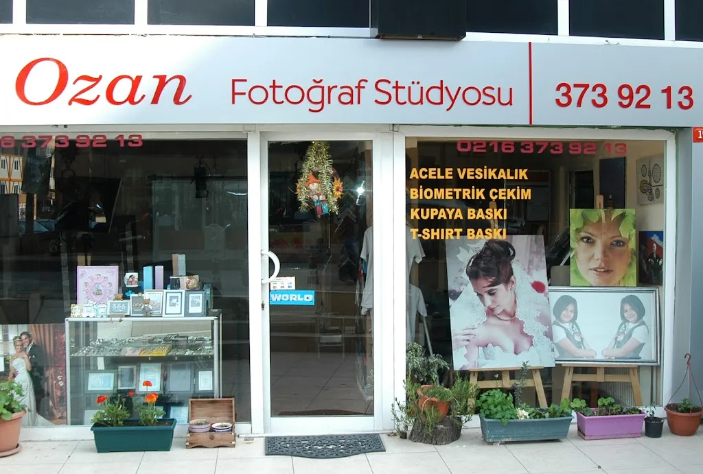 Ozan Fotoğraf Stüdyosu — Fotoğraf Stüdyoları, Kadıköy · fotoğraf 1