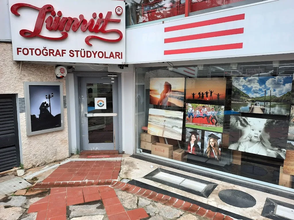 Acıbadem Zümrüt Fotoğrafçılık — Fotoğraf Stüdyoları, Kadıköy · fotoğraf 1