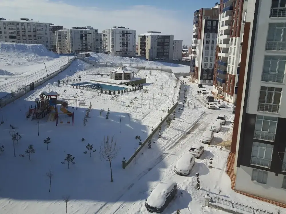 Garden Park — Yüzme Havuzları, Merkez · fotoğraf 2