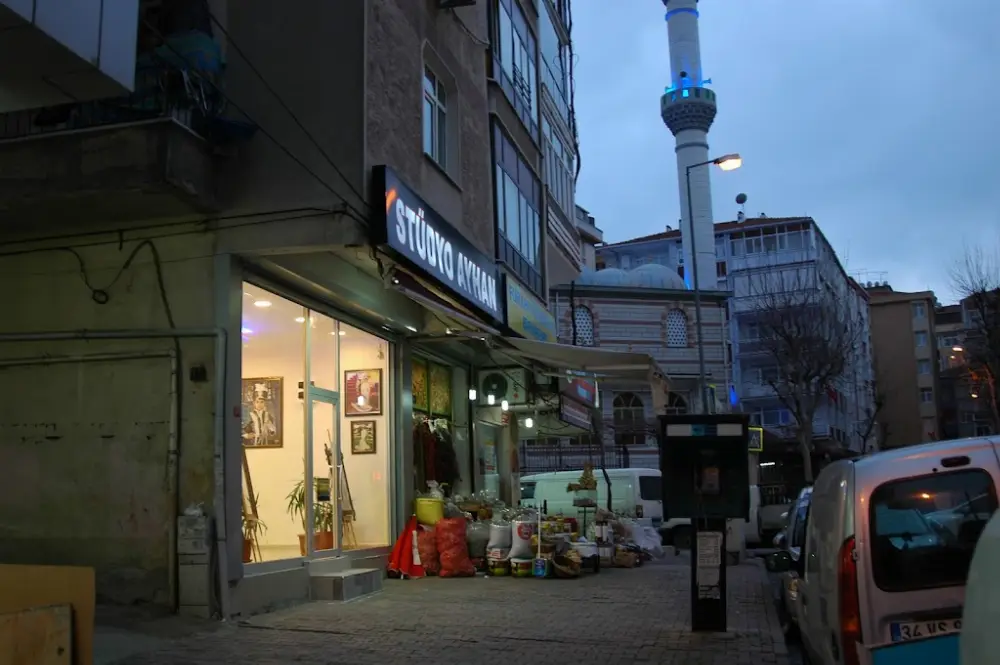 Stüdyo Ayhan — Fotoğraf Stüdyoları, Bahçelievler · fotoğraf 4