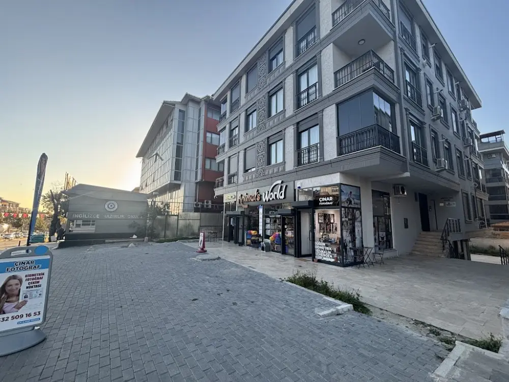Çınar Fotoğraf - Bahçelievler — Fotoğraf Stüdyoları, Bahçelievler · fotoğraf 3