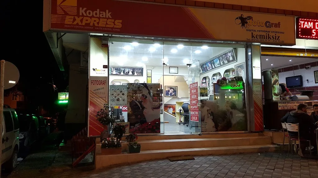 fotograf kemiksiz — Fotoğraf Stüdyoları, Bahçelievler · fotoğraf 1