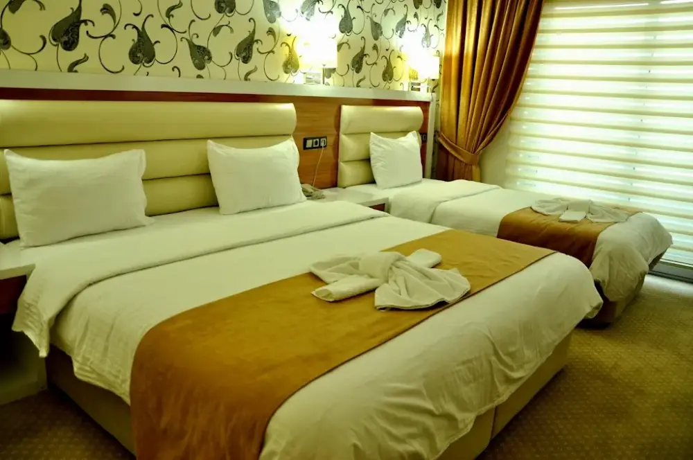 THE ANCİENT MESOPOTAMİA HOTEL — Yüzme Havuzları, Merkez · fotoğraf 2
