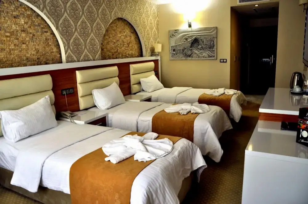THE ANCİENT MESOPOTAMİA HOTEL — Yüzme Havuzları, Merkez · fotoğraf 5