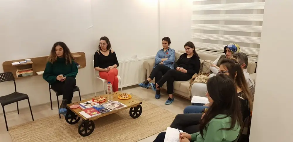 Silivri Psikolog Yaprak Gülmez — Psikologlar, Silivri · fotoğraf 4