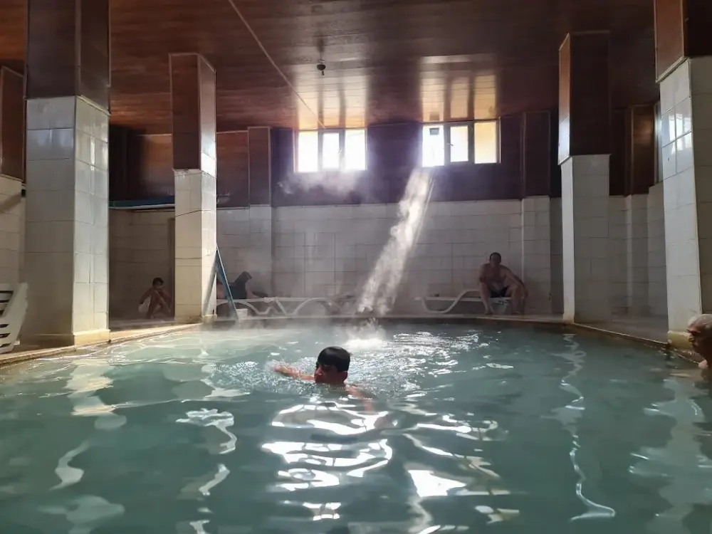 HOLE HOTEL TERMAL HAVUZLARI — Yüzme Havuzları · fotoğraf 5