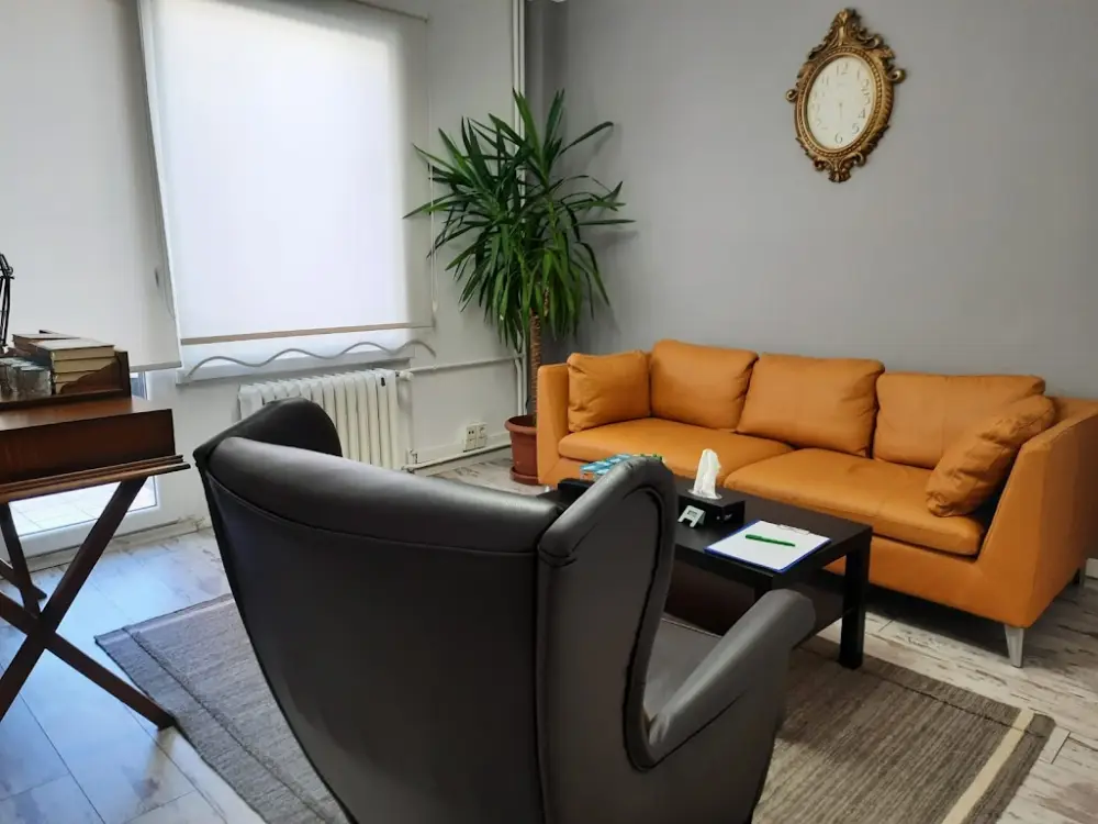 Uzman Klinik Psikolog Haşim BELTEN — Psikologlar, Şişli · fotoğraf 4