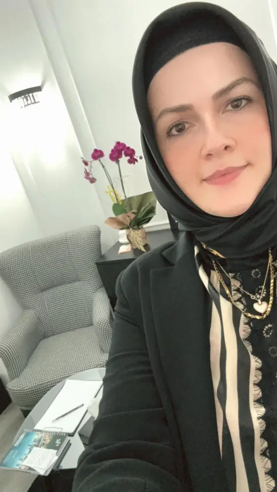 Uzman Psikolog Özlem Kayacan — Psikologlar, Ümraniye · fotoğraf 3