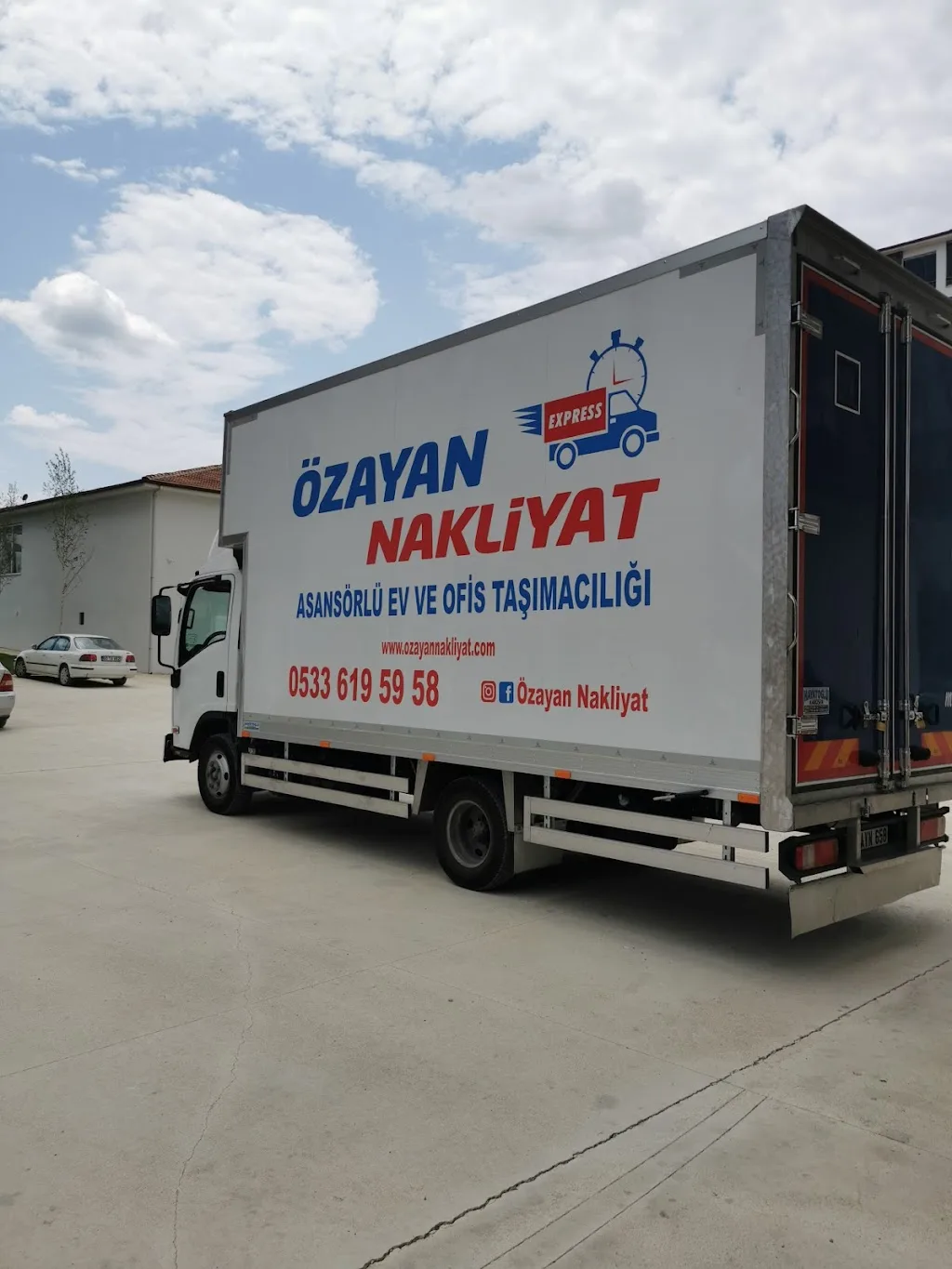 Özayan Nakliyat — Taşımacılık Ve Nakliyat, Beşiktaş · fotoğraf 1
