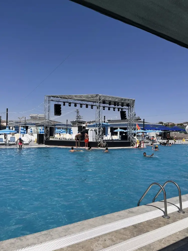 Dream Land Aqua Park Aksaray — Yüzme Havuzları, Merkez · fotoğraf 3