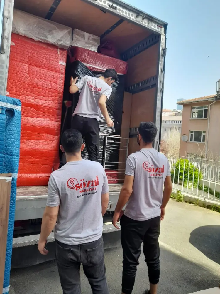 Sözal Nakliyat Ev Ofis Taşıma ve Depolama — Taşımacılık Ve Nakliyat, Şişli · fotoğraf 2