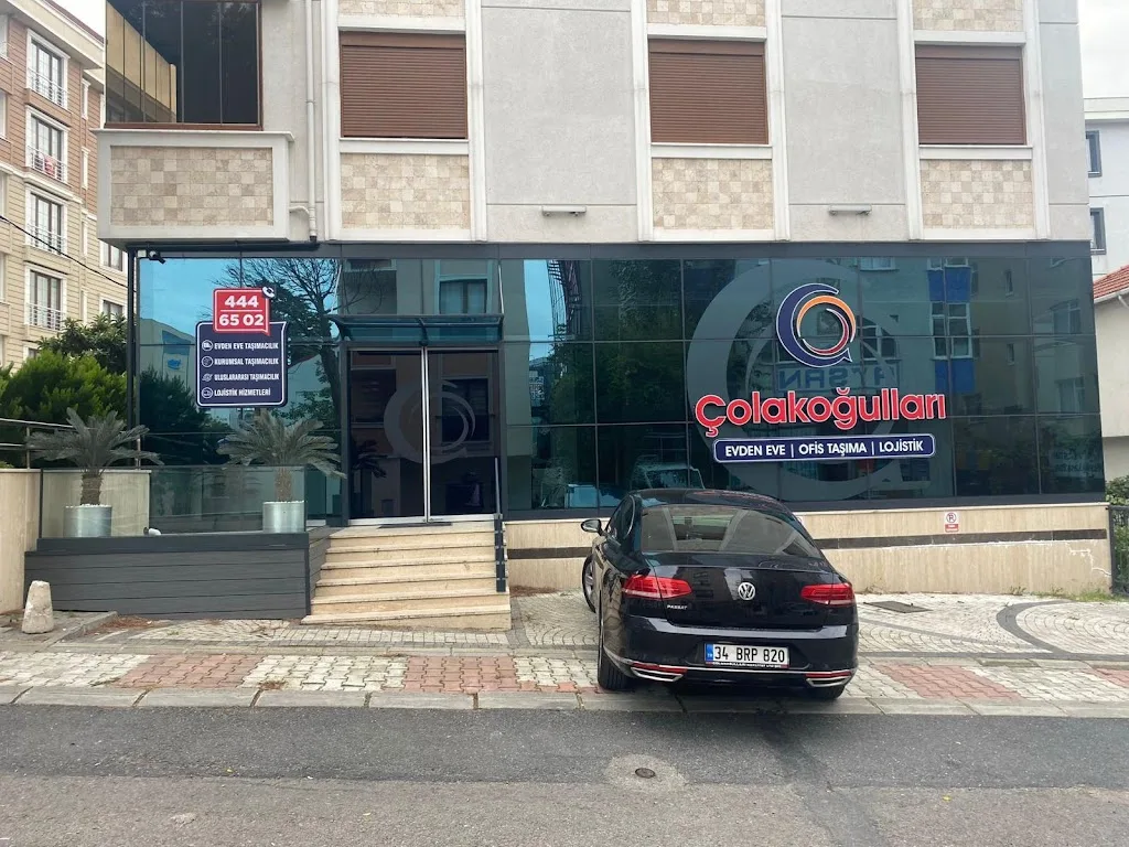 Evden Eve Nakliyat ÇOLAKOĞULLARI Nakliyat | Profesyonel Ev Ofis Taşıma Şirketi — Taşımacılık Ve Nakliyat, Sarıyer · fotoğraf 1