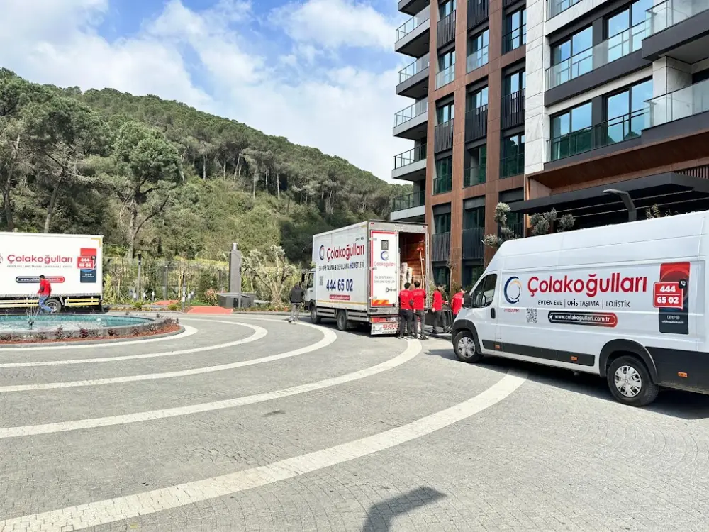 Evden Eve Nakliyat ÇOLAKOĞULLARI Nakliyat | Profesyonel Ev Ofis Taşıma Şirketi — Taşımacılık Ve Nakliyat, Sarıyer · fotoğraf 4