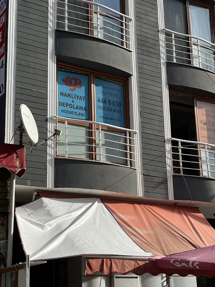 Şehirler arası Nakliyat - Evden eve Nakliyat - Ege Eşya Depolama- İstanbul İzmir Nakliyat -Ofis Taşıma — Taşımacılık Ve Nakliyat, Ataşehir · fotoğraf 4