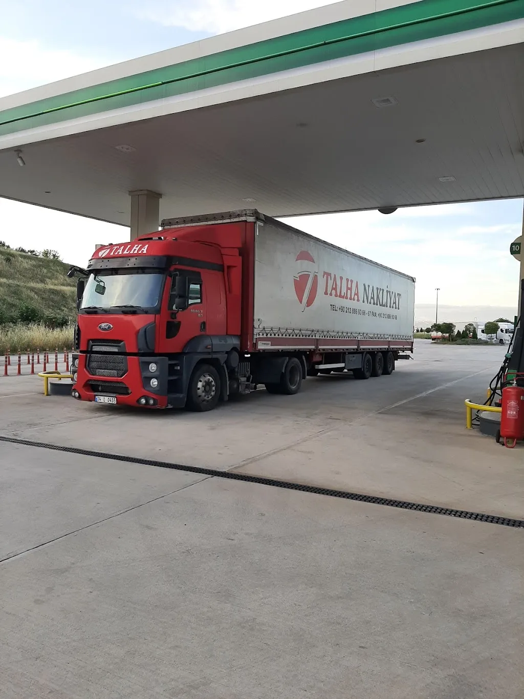 Talha Nakliyat Otomotiv İnş. San. Ve Tic. Ltd. Şti. — Taşımacılık Ve Nakliyat, Arnavutköy · fotoğraf 1