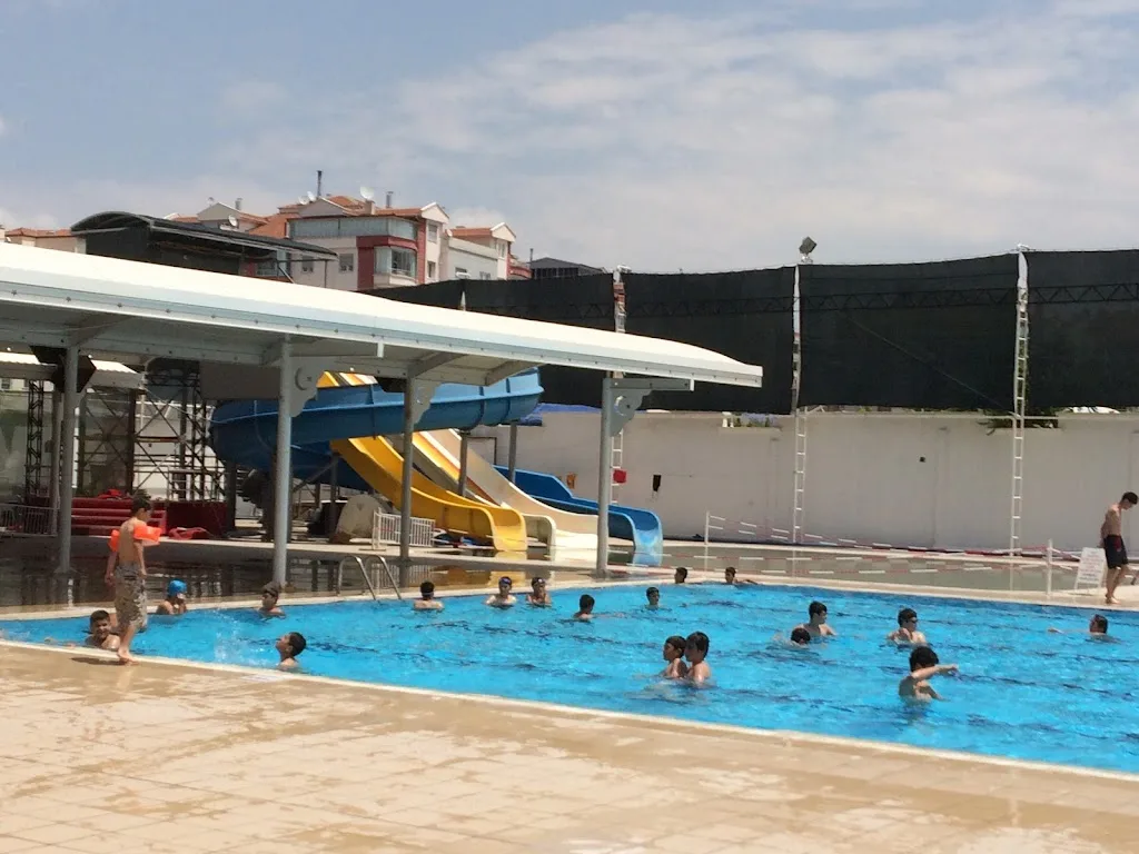 Yüzme Havuzu Agua Park — Yüzme Havuzları, Merkez · fotoğraf 1