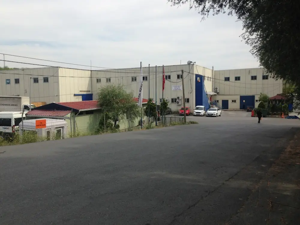 DB Schenker Arkas Nakliyat ve Ticaret A.Ş. - Hadımköy Lojistik Merkezi — Taşımacılık Ve Nakliyat, Arnavutköy · fotoğraf 4