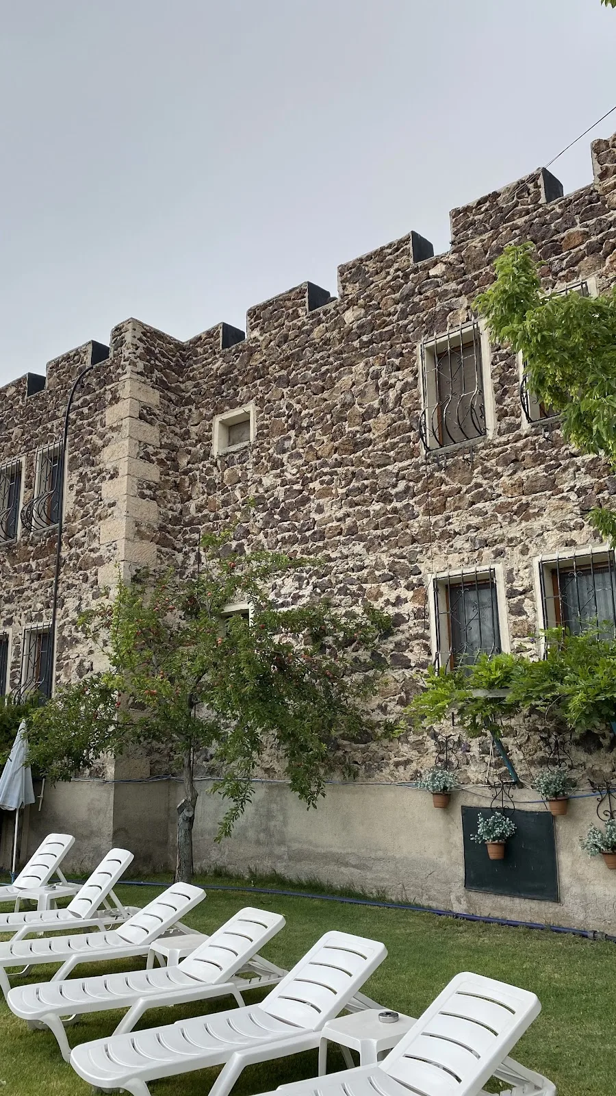 Kale Yüzme Havuzu — Yüzme Havuzları, Merkez · fotoğraf 1