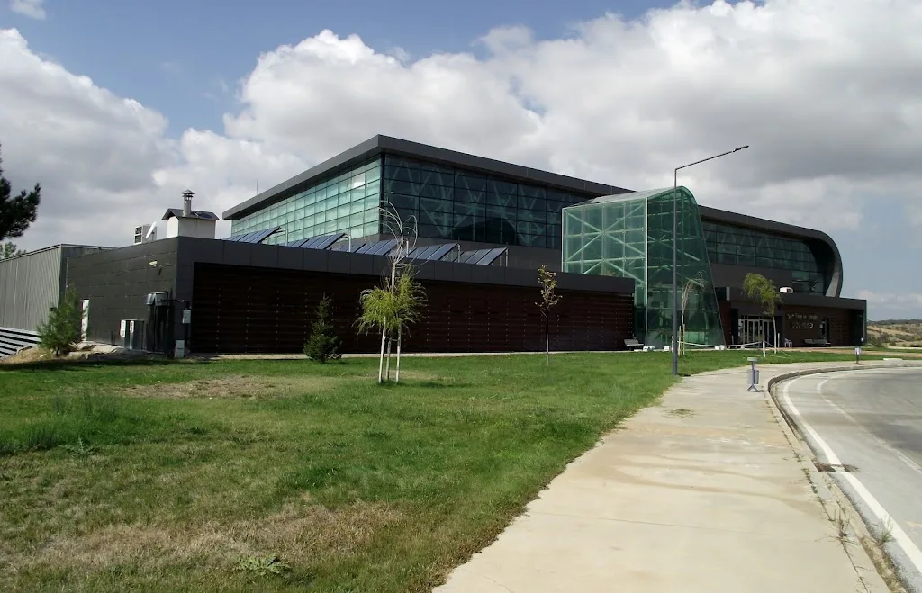 Uşak Üniversitesi Spor Salonu