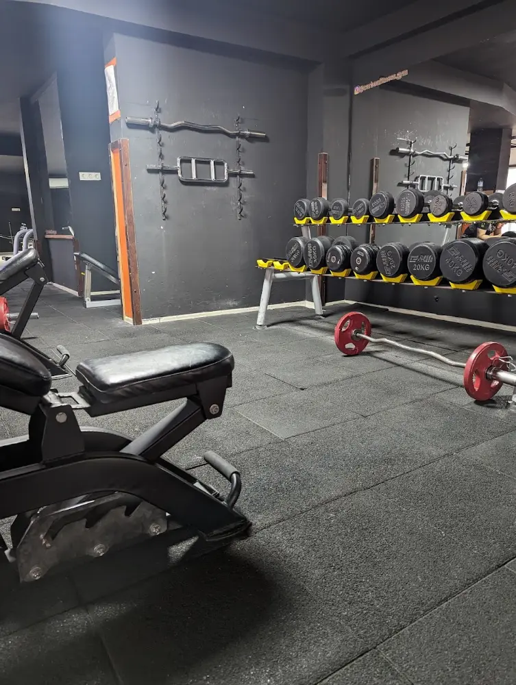 Kİ Sport Center — Diyetisyenler, Çınarcık · fotoğraf 2