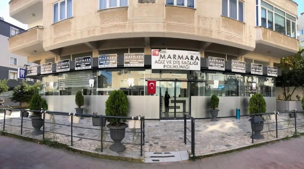 Özel Çınarcık Marmara Ağız ve Diş Sağlığı Polikliniği — Diş Hekimleri, Çınarcık · fotoğraf 4