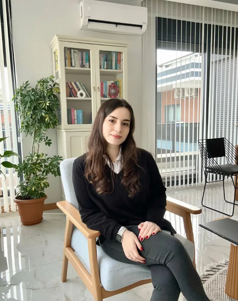 Psikolog Melis Güven Çavuşoğlu — Psikologlar, Merkez · fotoğraf 4