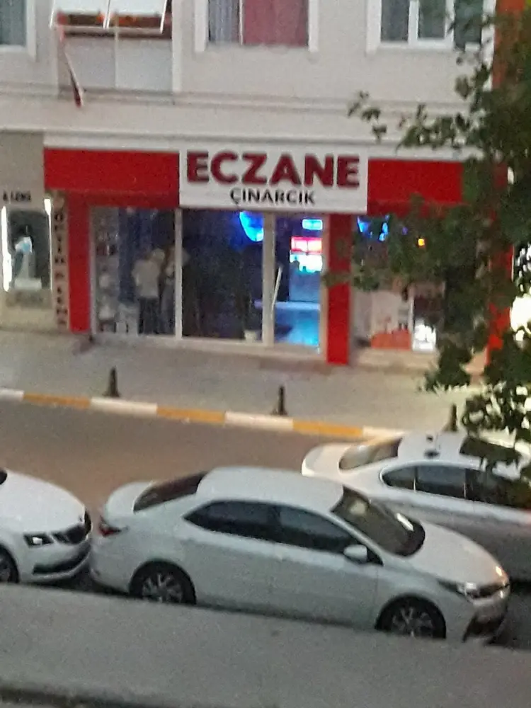 Çınarcık Eczanesi — Eczaneler, Çınarcık · fotoğraf 3