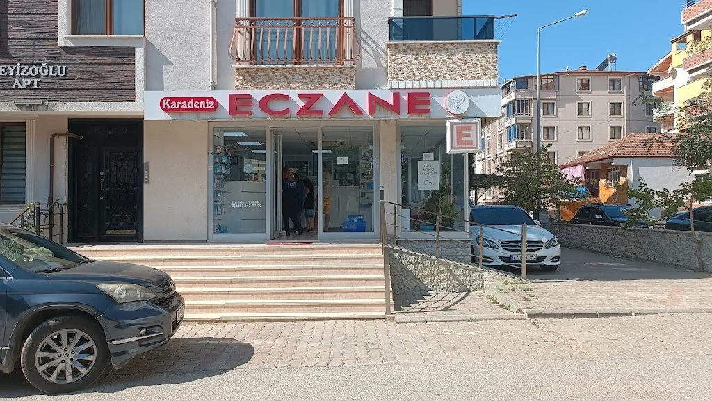 Karadeniz Eczanesi - Esenköy — Eczaneler, Çınarcık · fotoğraf 1