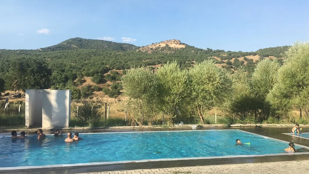 Yılcak Yüzme Havuzu — Yüzme Havuzları, Mazgirt · fotoğraf 1