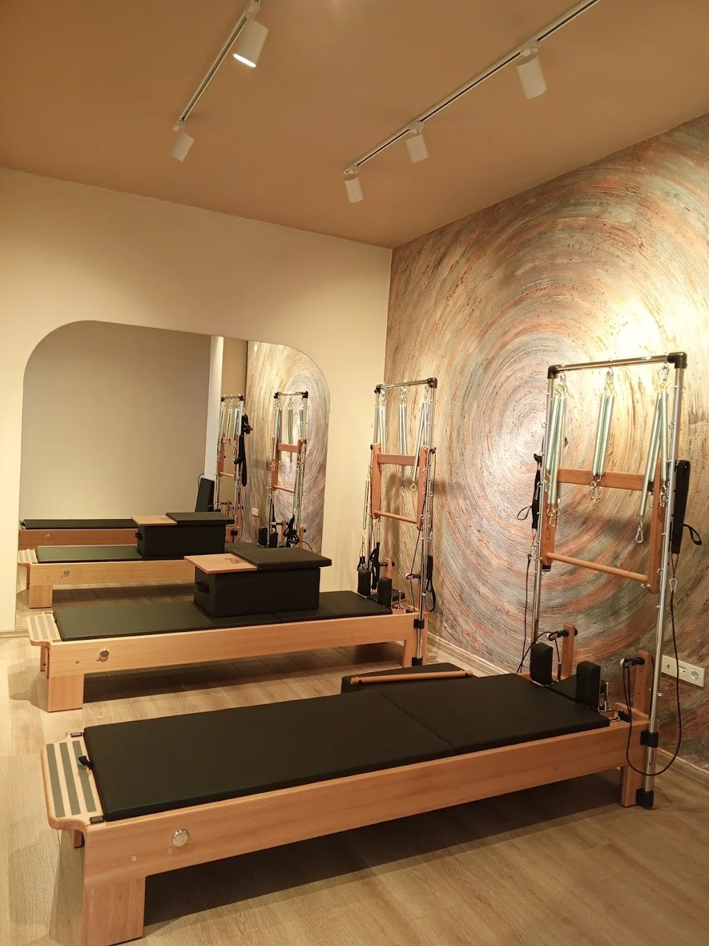 Yalova Pilates — Yoga Stüdyoları, Merkez · fotoğraf 1