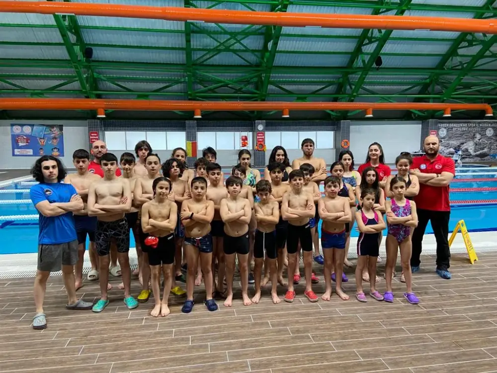 Trabzon yüzme ihtisas spor kulubü — Yüzme Havuzları, Ortahisar · fotoğraf 3
