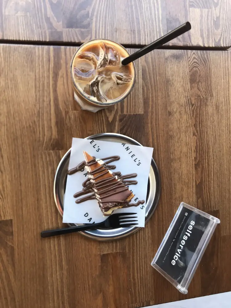 Daniels Coffee Çınarçık — Bilardo Salonları, Çınarcık · fotoğraf 4