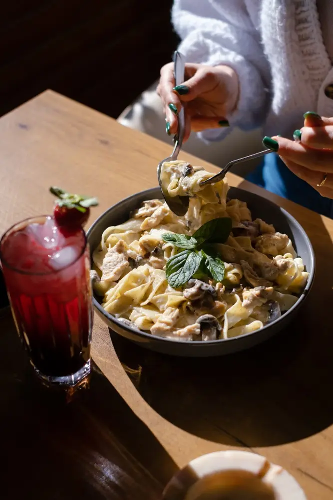 Ren Coffee & Shisha — Bilardo Salonları, Çınarcık · fotoğraf 2
