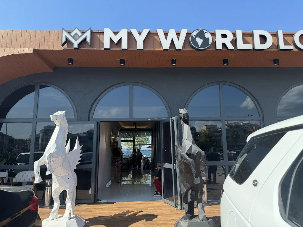 My World Lounge — Bilardo Salonları, Merkez · fotoğraf 1