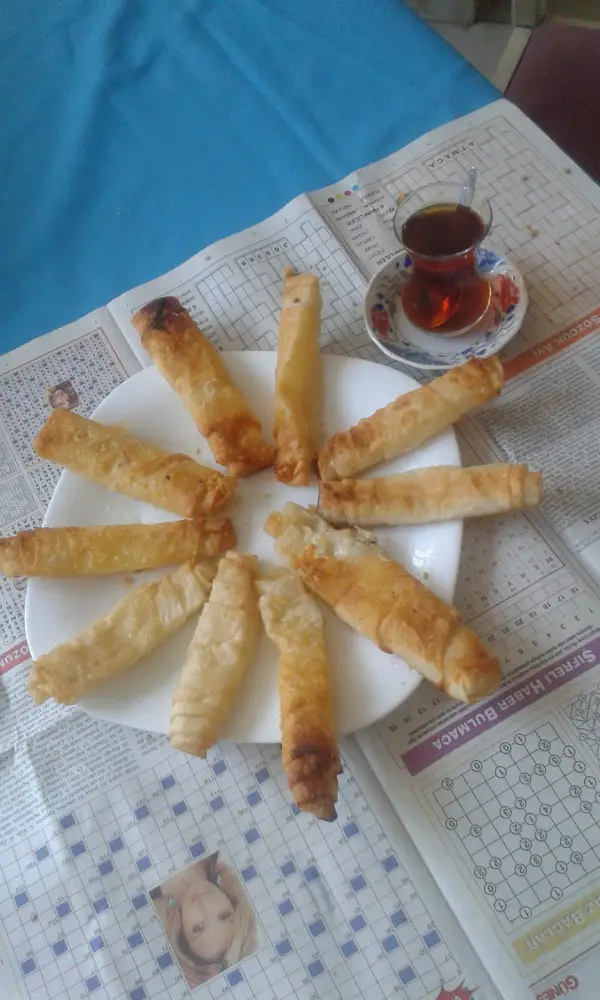 Cafe Nova Aile Çay Bahçesi — Bilardo Salonları, Çınarcık · fotoğraf 4