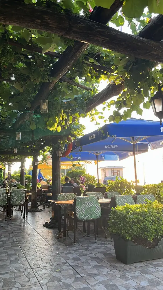 Liman Restoran — Bilardo Salonları, Çınarcık · fotoğraf 2