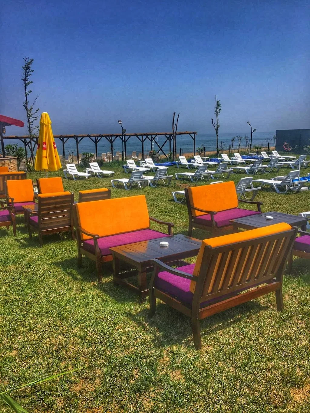 Familya Beach & Event Garden — Bilardo Salonları, Çınarcık · fotoğraf 1